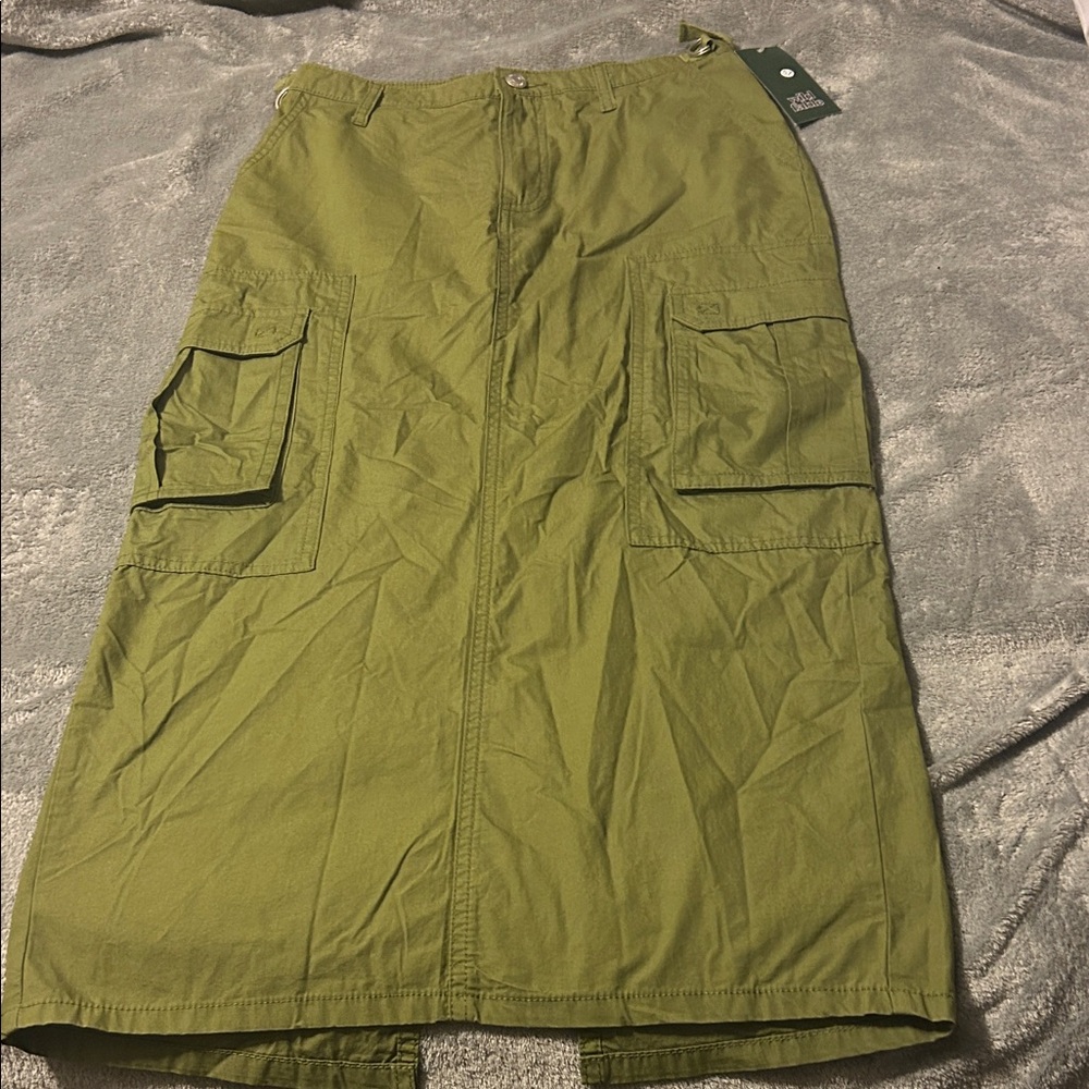Wild Fable Olive Midi Skirt with Pockets